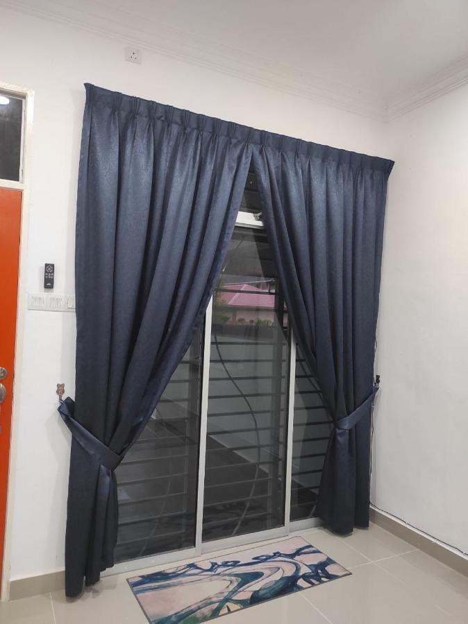 Bb D'Velodrom Homestay Dungun Esterno foto